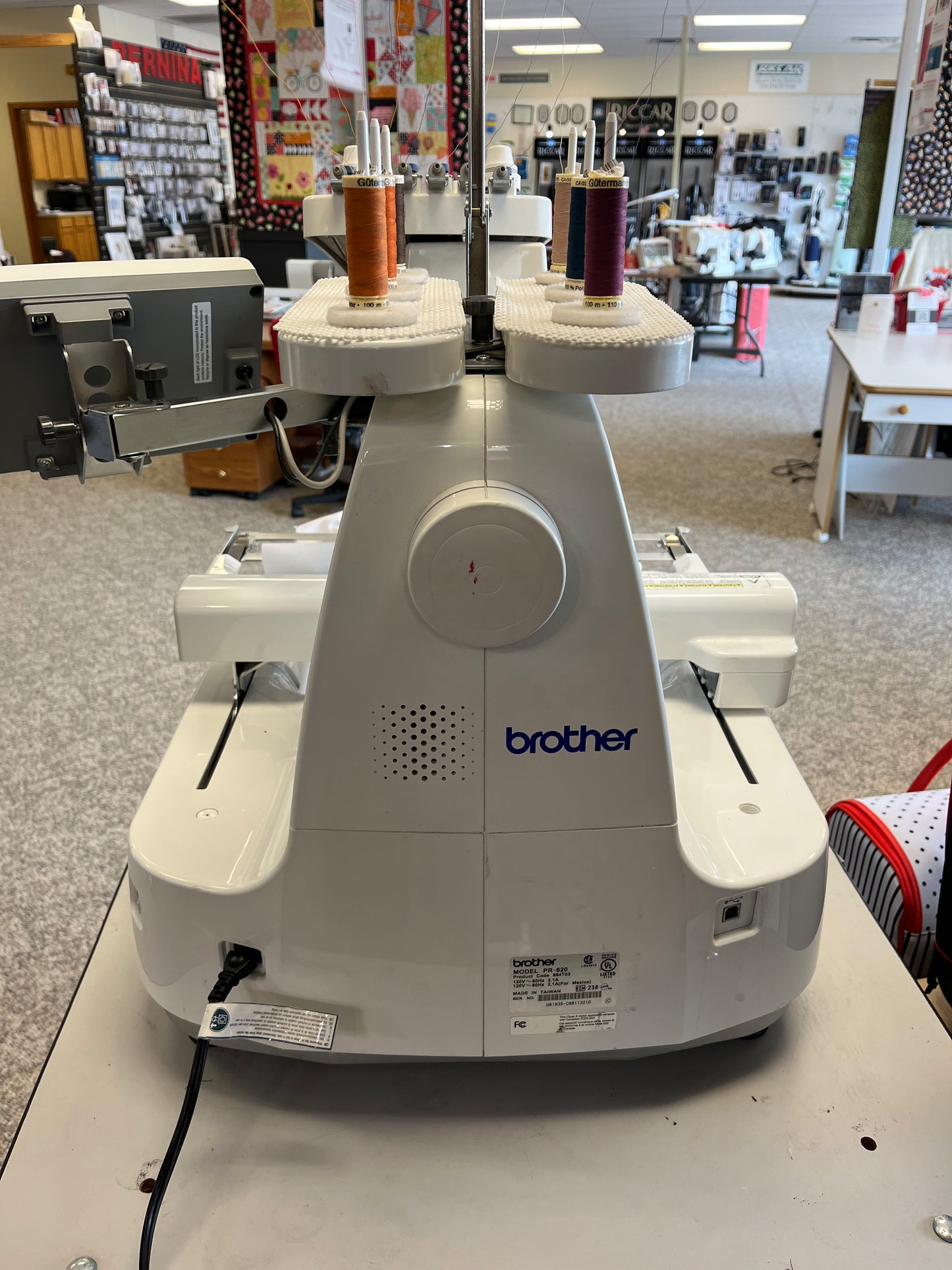 Brother Pr-620 6 needle embroidery machine
