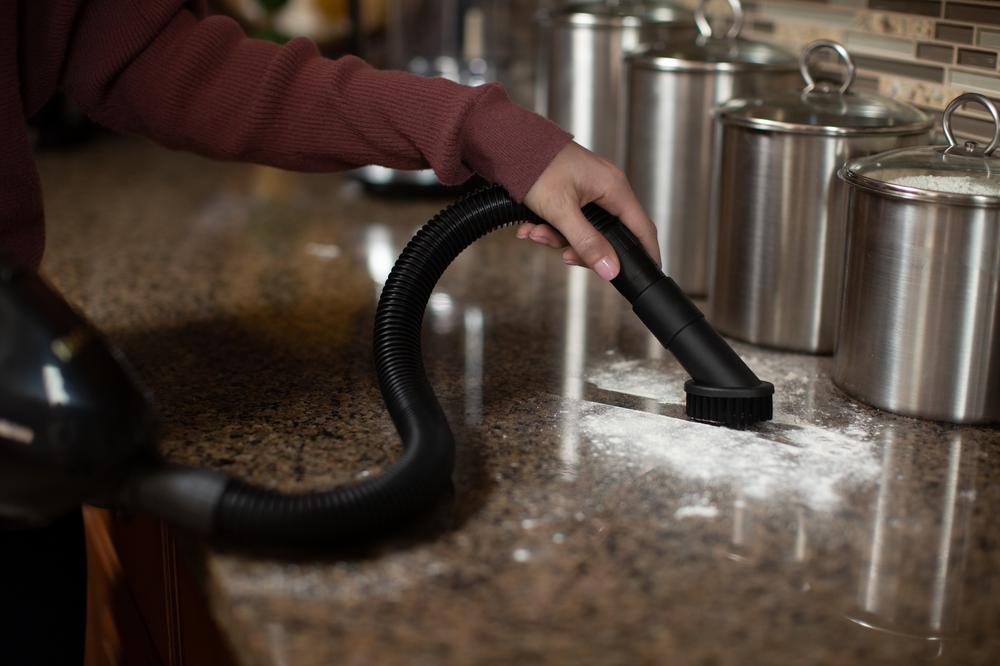 Gem Handheld Vacuum with Tools GEM-R.6