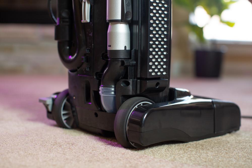 R25 Deluxe Clean Air Upright Vacuum R25D.2
